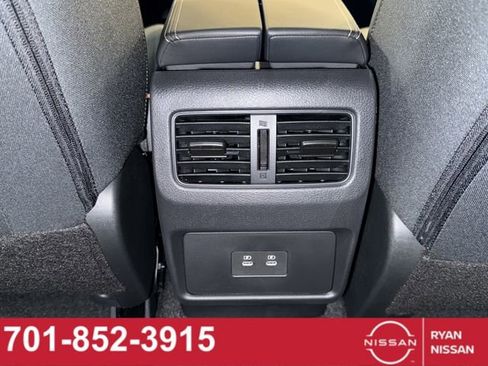 New 2026 Nissan Rogue SV w/ Cold Weather Package AWD/4WD image 41