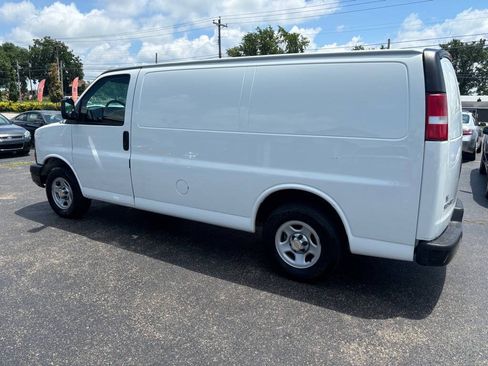 Used 2004 Chevrolet Express 1500 RWD image 6