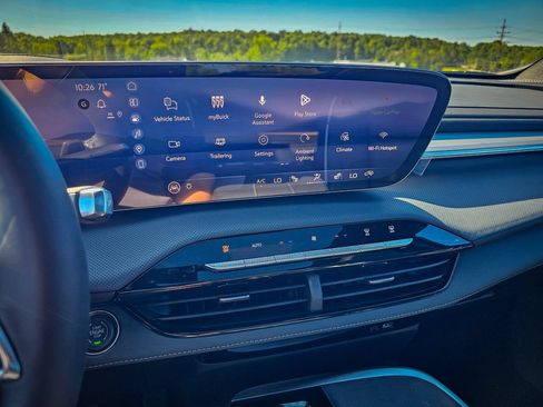 New 2027 Buick Enclave Preferred w/ Power Package AWD/4WD image 24