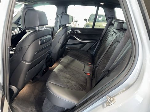 Certified 2025 BMW X5 M60i image 15
