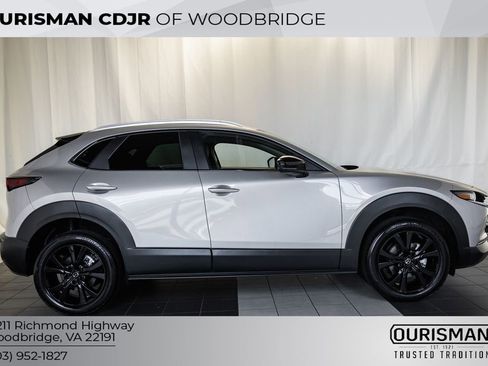 Used 2024 MAZDA CX-30 AWD 2.5 S w/ Select Sport Pkg image 3