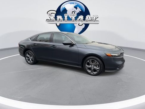 Used 2023 Honda Accord EX image 2