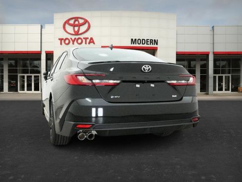 New 2026 Toyota Camry SE image 15