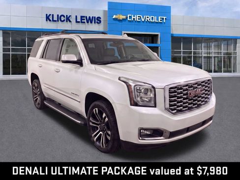 Used 2018 GMC Yukon Denali w/ Denali Ultimate Package AWD/4WD image 1
