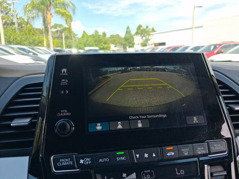 Used 2019 Honda Odyssey EX image 24