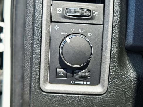 Certified 2020 RAM 1500 Tradesman w/ Popular Equipment Group RWD image 27