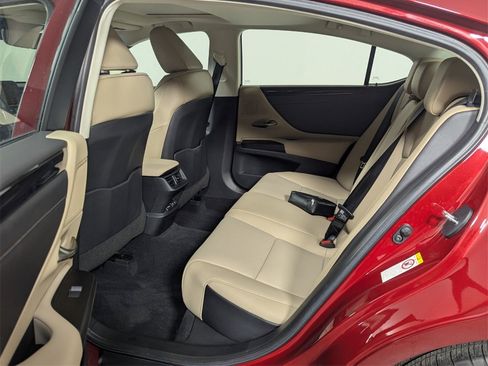 Used 2019 Lexus ES 350 image 23