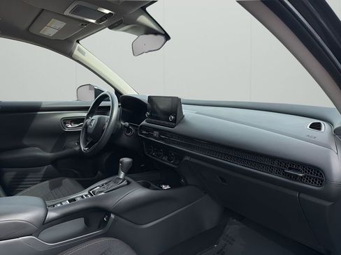 Used 2023 Honda HR-V LX image 20