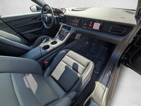 Used 2024 Porsche Taycan image 25