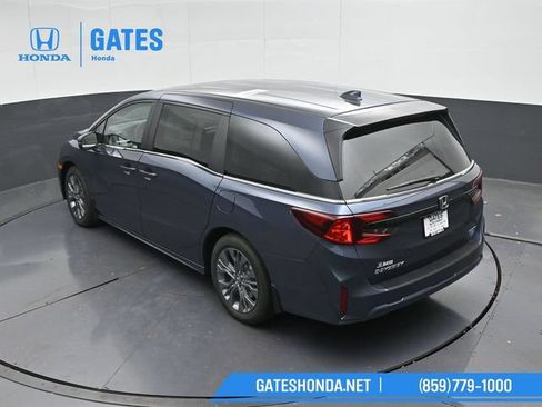 Used 2026 Honda Odyssey Touring image 44