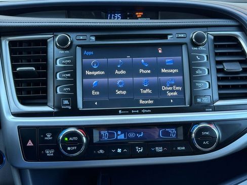 Used 2018 Toyota Highlander Limited w/ Protection Package #3 image 34