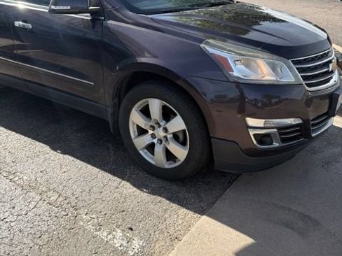 Used 2015 Chevrolet Traverse LTZ AWD/4WD image 2