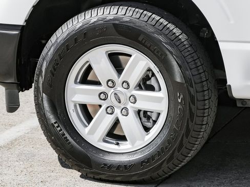 Used 2024 Ford F150 XL image 41