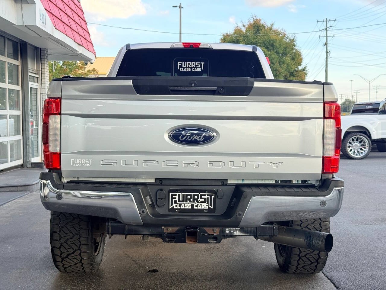 Used 2019 Ford F250 Lariat w/ Lariat Ultimate Package AWD/4WD image 4