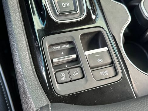 Certified 2023 Honda Pilot Elite image 38