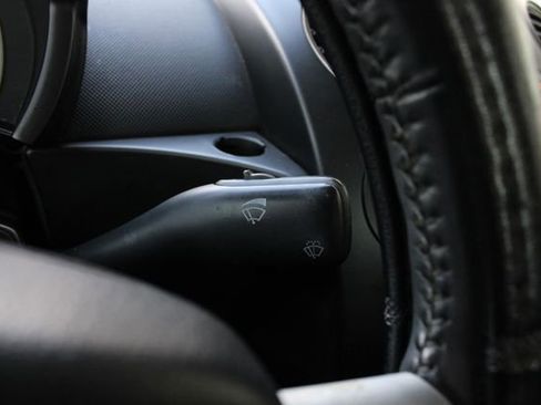 Used 2009 Volkswagen Beetle S image 14