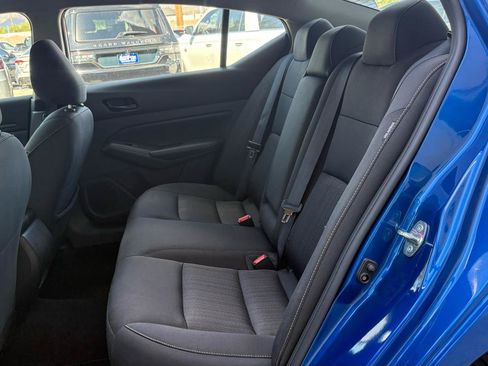Used 2025 Nissan Altima 2.5 SV FWD image 28