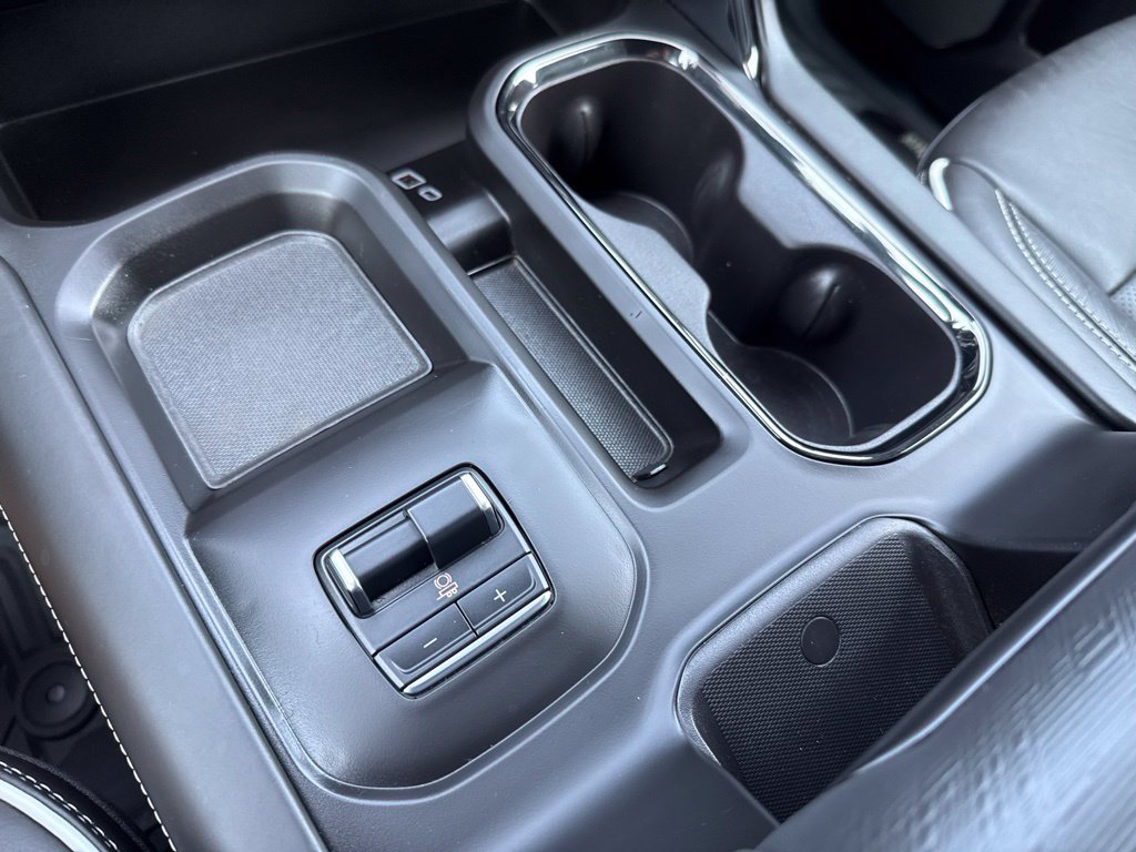 Used 2025 GMC Sierra 2500 AT4X w/ AT4X AEV Edition AWD/4WD image 45