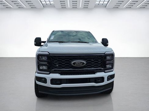 New 2026 Ford F250 XLT w/ XLT Premium Package AWD/4WD image 3