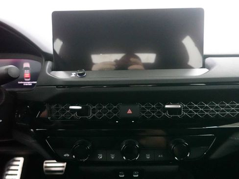 Certified 2025 Honda Accord Sport image 21