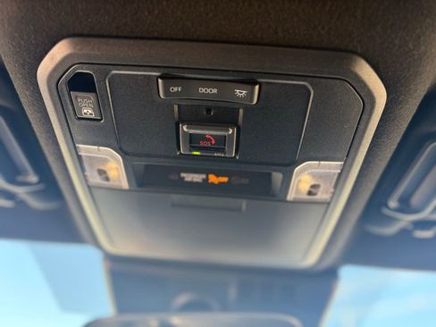 New 2026 Toyota 4Runner SR5 image 22