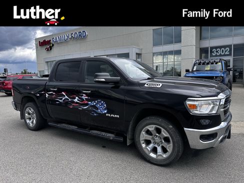 Used 2019 RAM 1500 Big Horn AWD/4WD image 1