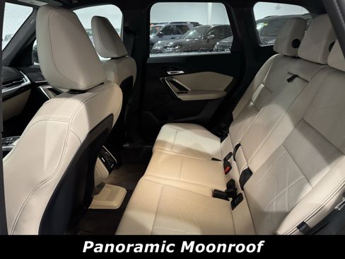 Used 2025 BMW X1 xDrive28i w/ Convenience Package image 5