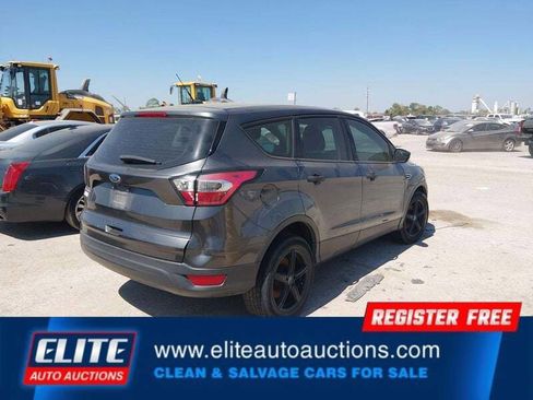 Used 2017 Ford Escape S image 8