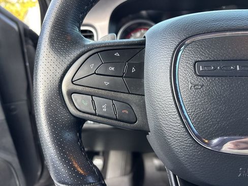 Used 2020 Dodge Charger SXT image 25