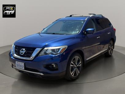 Used 2017 Nissan Pathfinder Platinum w/ Family Entertainment Package