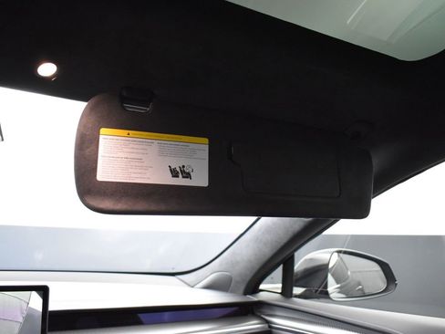 Used 2023 Tesla Model S Plaid image 17