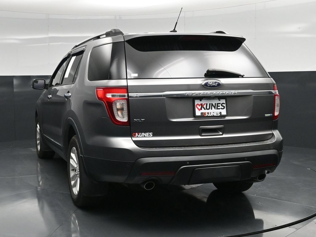 Used 2013 Ford Explorer XLT AWD/4WD image 10