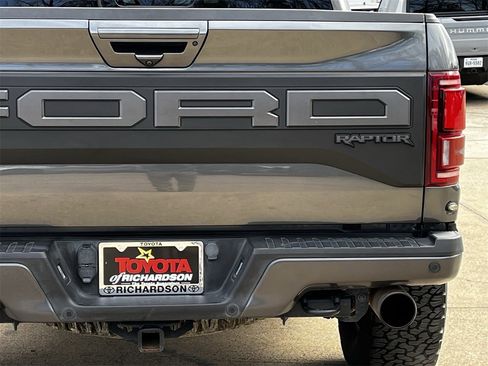 Used 2019 Ford F150 Raptor w/ Equipment Group 802A Luxury image 6