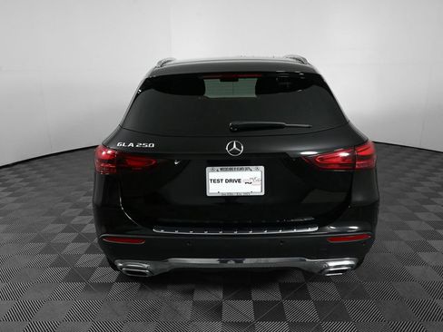 Certified 2026 Mercedes-Benz GLA 250 image 28