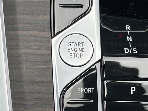 Used 2026 BMW X5 xDrive40i image 11