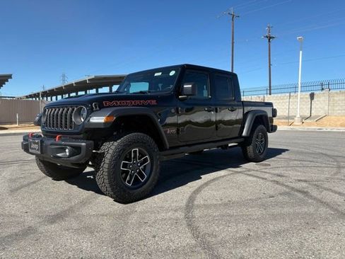 New 2026 Jeep Gladiator Mojave w/ Steel Bumper Group AWD/4WD image 5