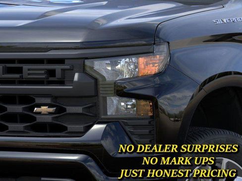 New 2026 Chevrolet Silverado 1500 Custom RWD image 10