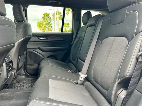 Used 2025 Jeep Grand Cherokee Laredo w/ MOPAR Finishing Package RWD image 15