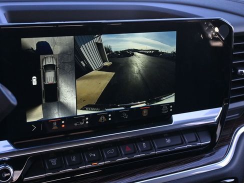 New 2026 GMC Sierra 3500 SLE image 28