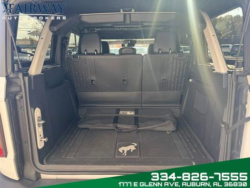 Used 2023 Ford Bronco Wildtrak image 28