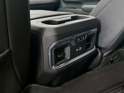 Used 2025 Chevrolet Silverado 3500 LTZ w/ LTZ Premium Package AWD/4WD image 29