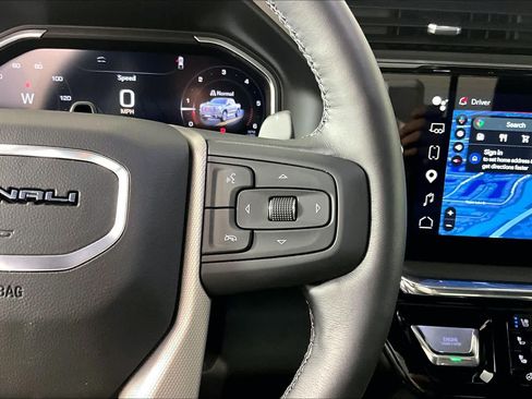 Certified 2026 GMC Sierra 1500 Denali RWD image 24