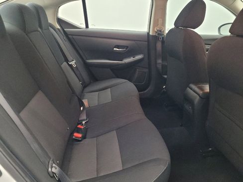 Used 2022 Nissan Sentra SV image 19