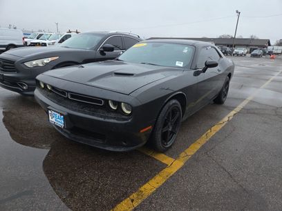 Used 2015 Dodge Challenger SXT