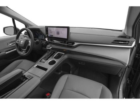 New 2026 Toyota Sienna XLE FWD image 14