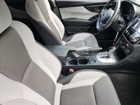 Used 2018 Subaru Crosstrek 2.0i Premium AWD/4WD image 13