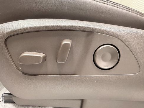 Used 2024 GMC Acadia Denali w/ LPO, Floor Liner Package image 30