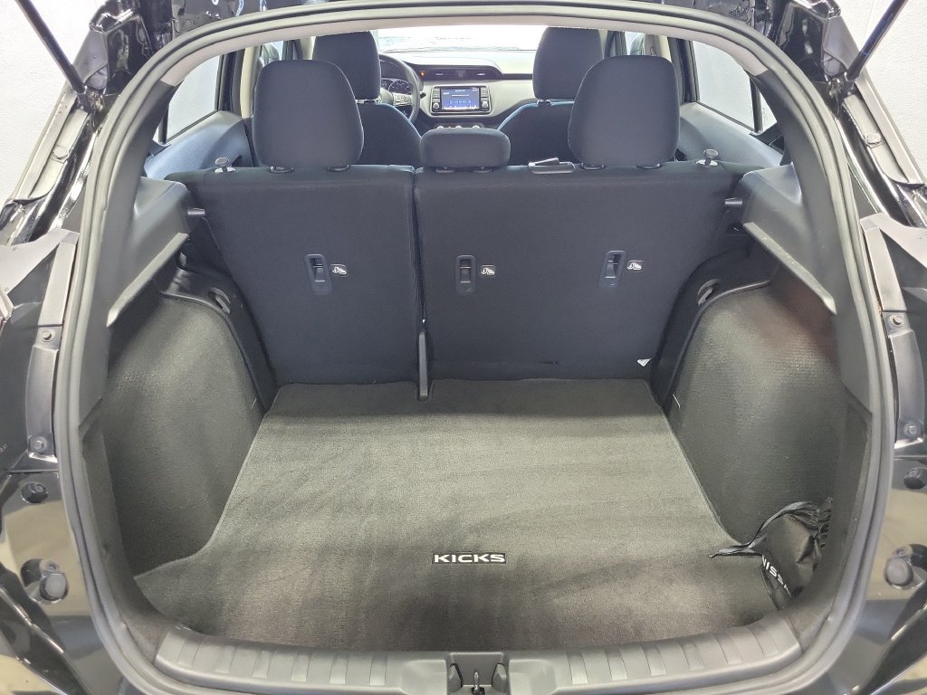 Used 2025 Nissan Kicks Play S FWD image 17