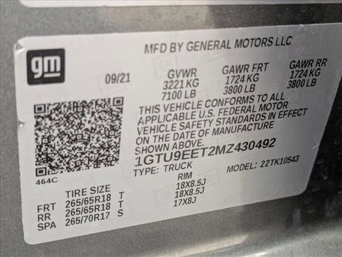 Used 2021 GMC Sierra 1500 AT4 w/ Driver Alert Package II AWD/4WD image 16