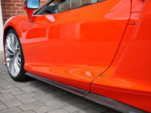 Used 2025 McLaren GTS RWD image 17